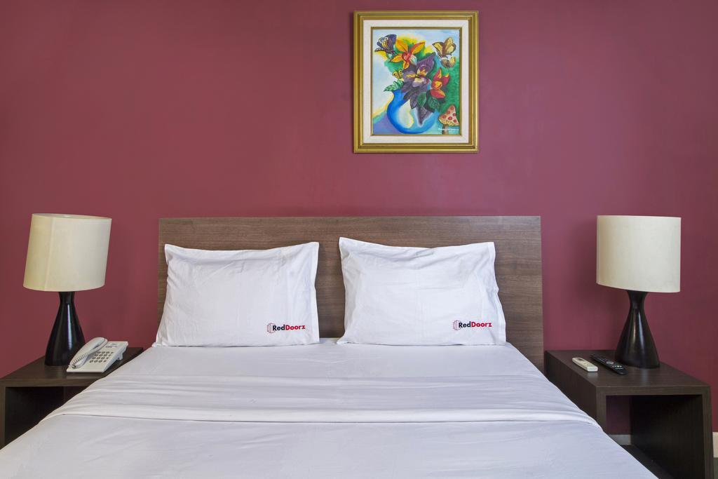 Hotel Reddoorz Premium @ Thamrin Kebon Sirih à Jakarta Extérieur photo