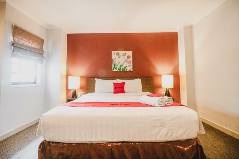 Hotel Reddoorz Premium @ Thamrin Kebon Sirih à Jakarta Extérieur photo
